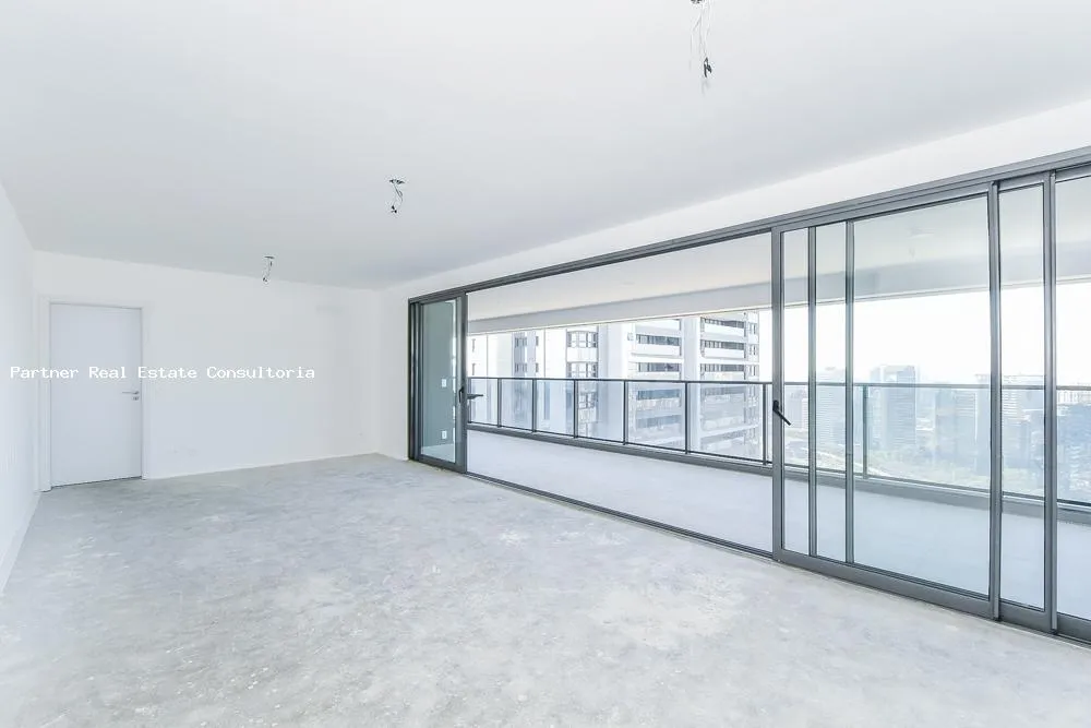 Apartamento, 3 quartos, 186 m² - Foto 2