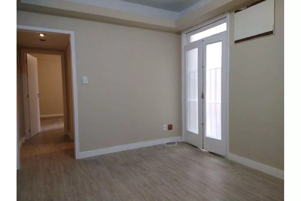 Apartamento à venda com 1 quarto, 45m² - Foto 11