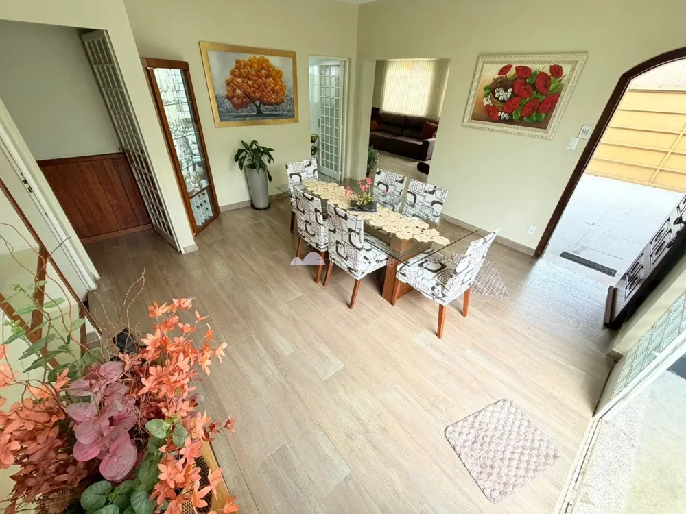 Casa, 7 quartos, 378 m² - Foto 9