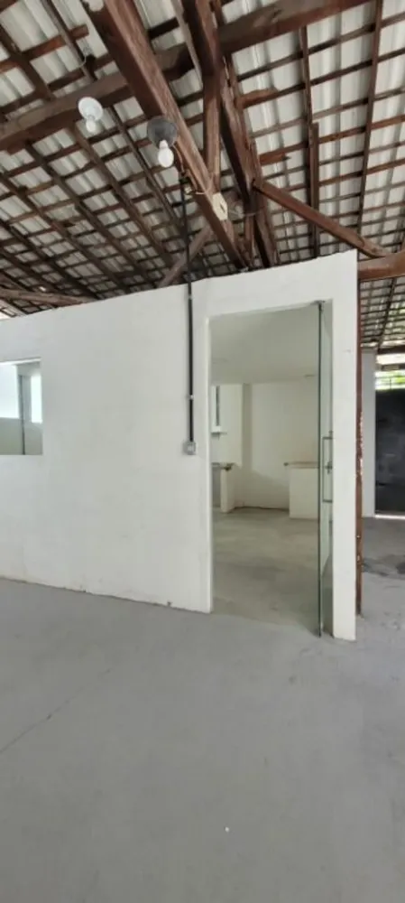 Casa, 1 quarto, 300 m² - Foto 11