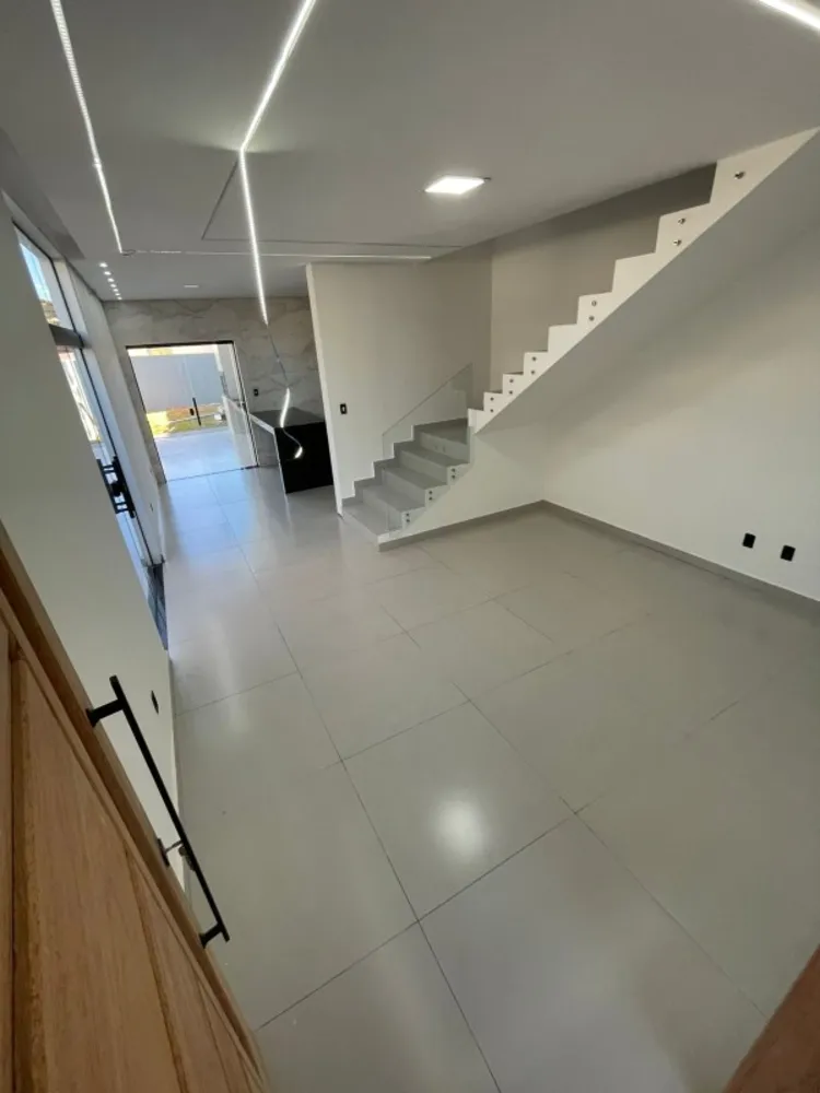 Casa, 4 quartos, 180 m² - Foto 3