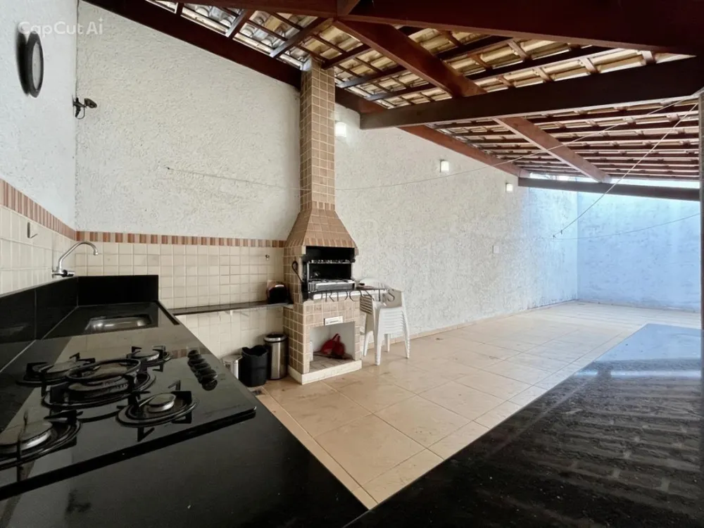 Casa, 3 quartos, 282 m² - Foto 1