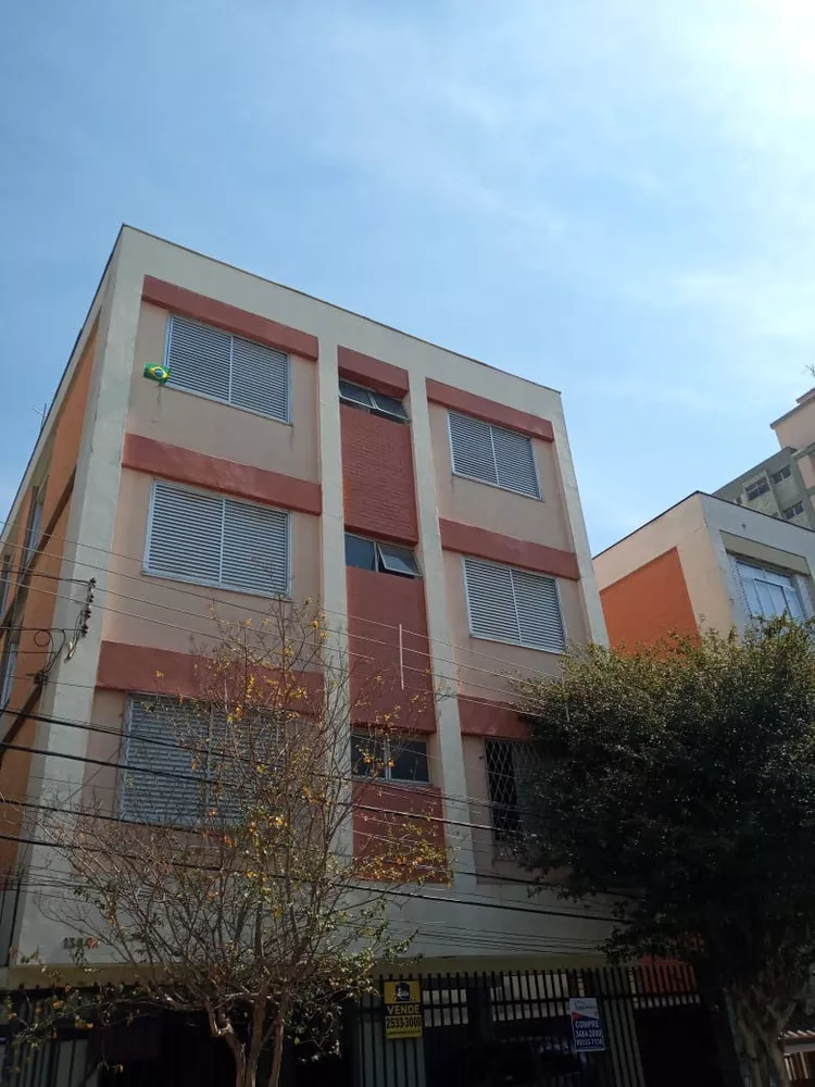 Apartamento à venda com 3 quartos, 115m² - Foto 1