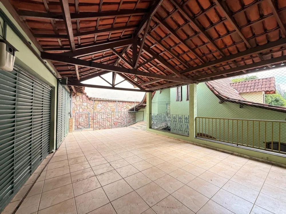 Casa, 3 quartos, 303 m² - Foto 4