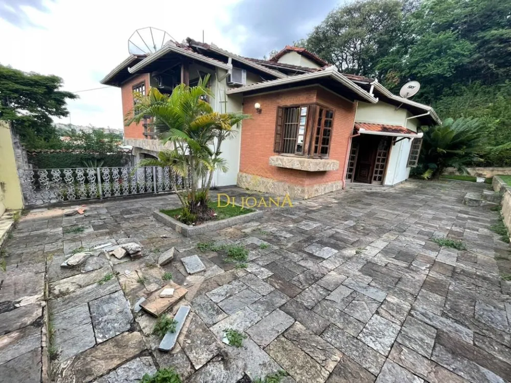 Casa, 4 quartos, 720 m² - Foto 1