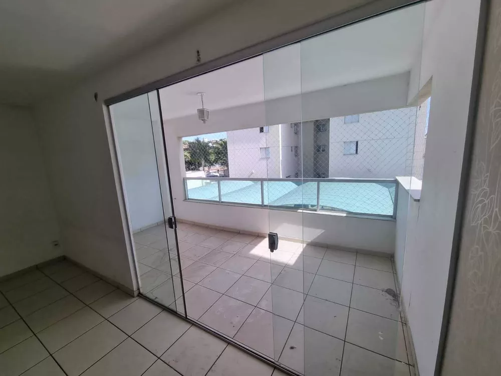 Apartamento à venda com 3 quartos, 100m² - Foto 4