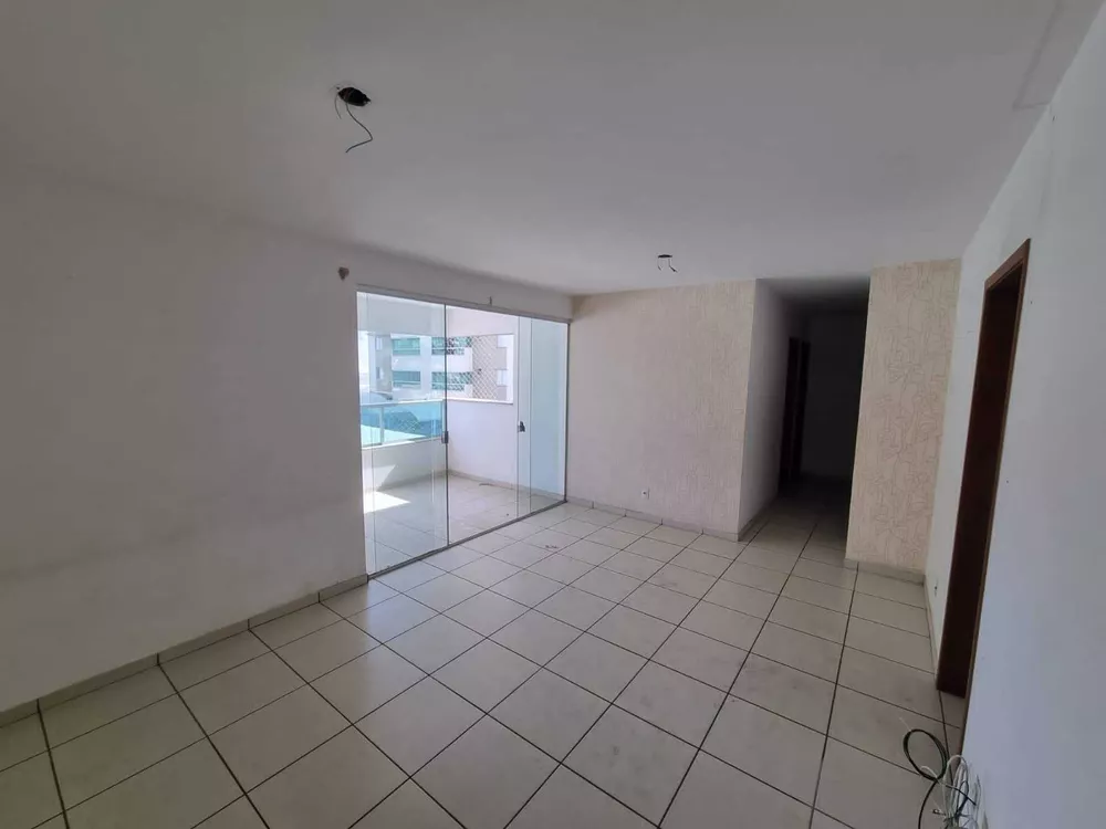 Apartamento à venda com 3 quartos, 100m² - Foto 2