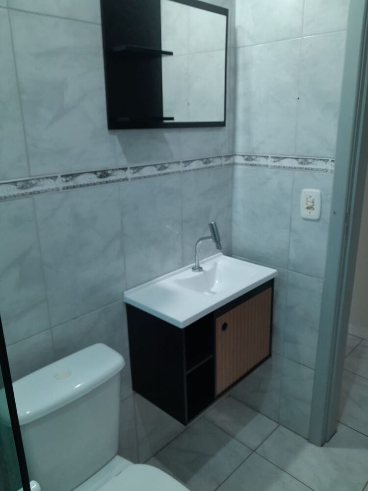 Casa à venda com 2 quartos, 75m² - Foto 4