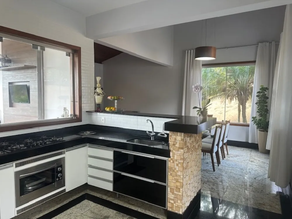 Sítio, 4 quartos, 1085 m² - Foto 12