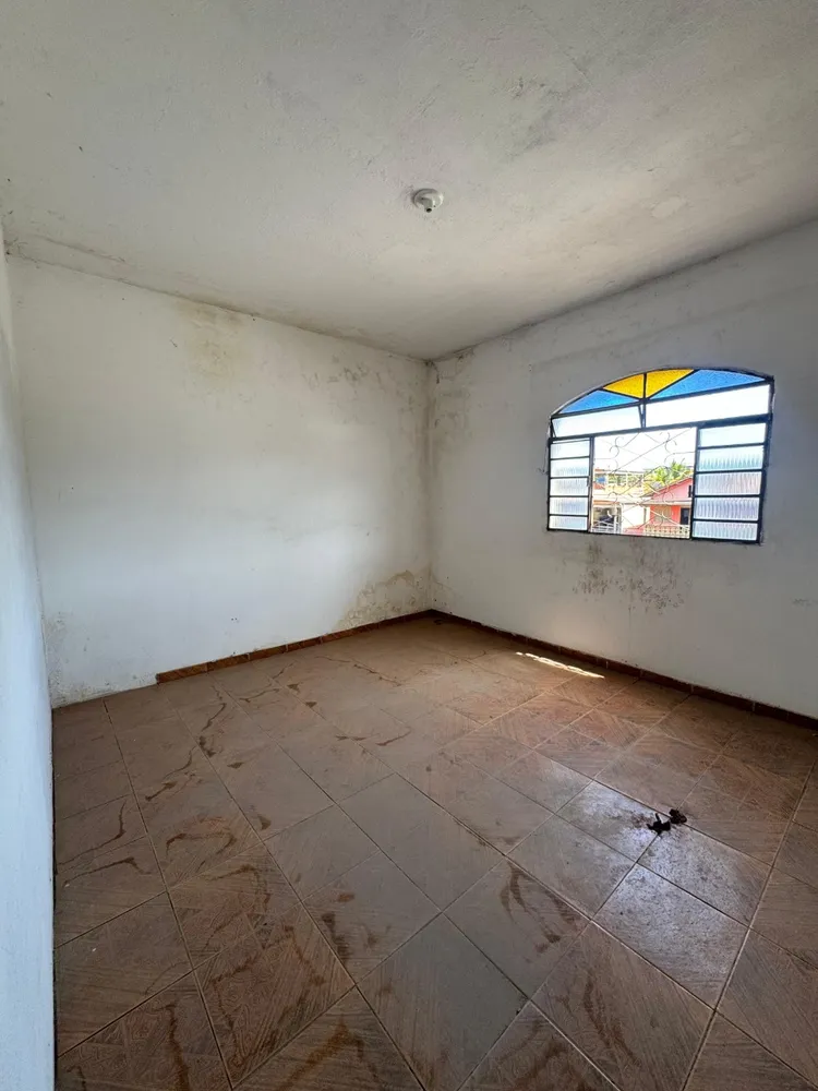 Casa, 5 quartos, 174 m² - Foto 1