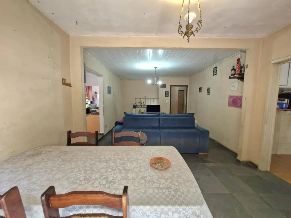 Casa, 5 quartos, 378 m² - Foto 1