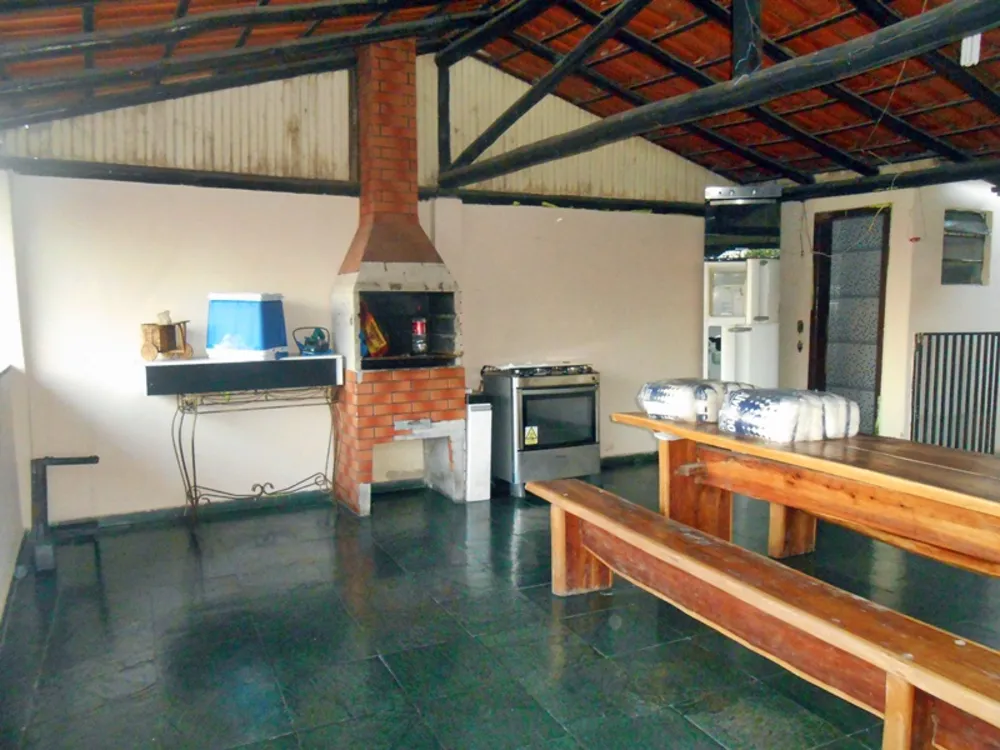 Casa, 3 quartos, 270 m² - Foto 14