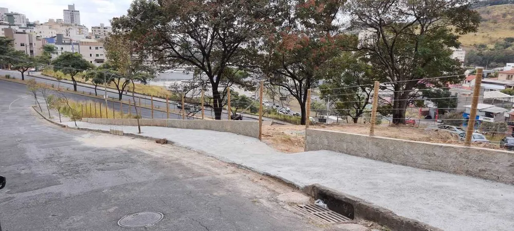 Terreno, 972 m² - Foto 1