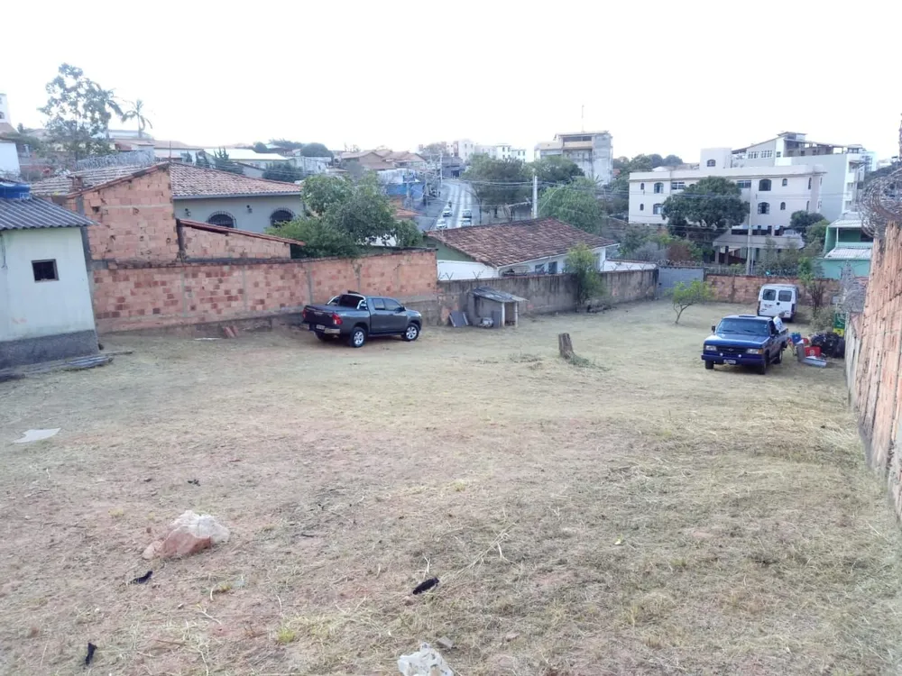 Terreno, 869 m² - Foto 2
