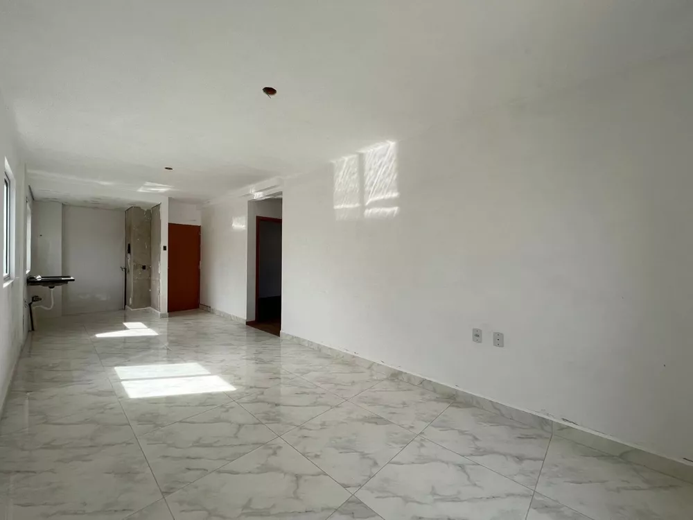 Apartamento à venda com 2 quartos, 60m² - Foto 6