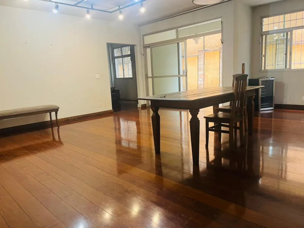 Apartamento, 4 quartos, 197 m² - Foto 2