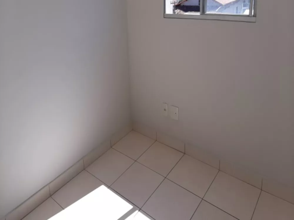 Apartamento à venda com 2 quartos, 60m² - Foto 9