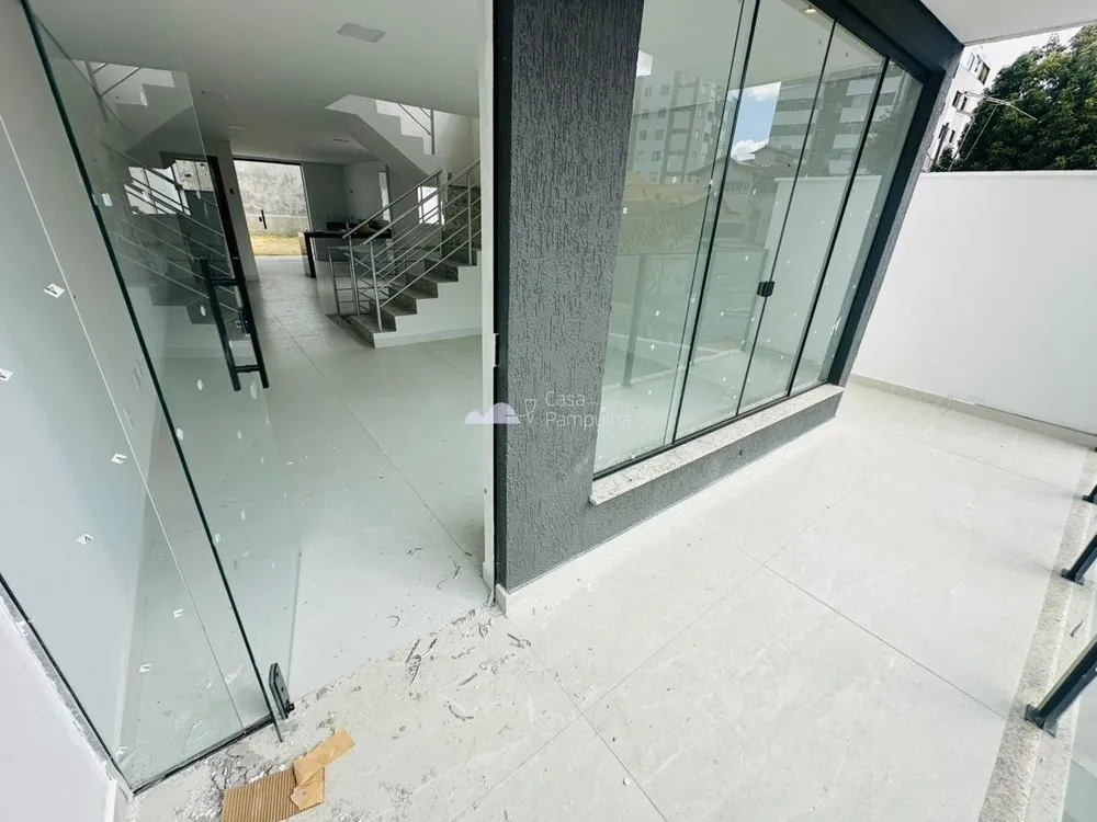 Casa, 3 quartos, 236 m² - Foto 4