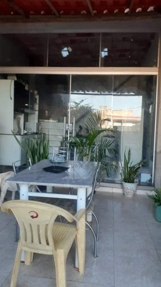 Casa, 4 quartos, 220 m² - Foto 1