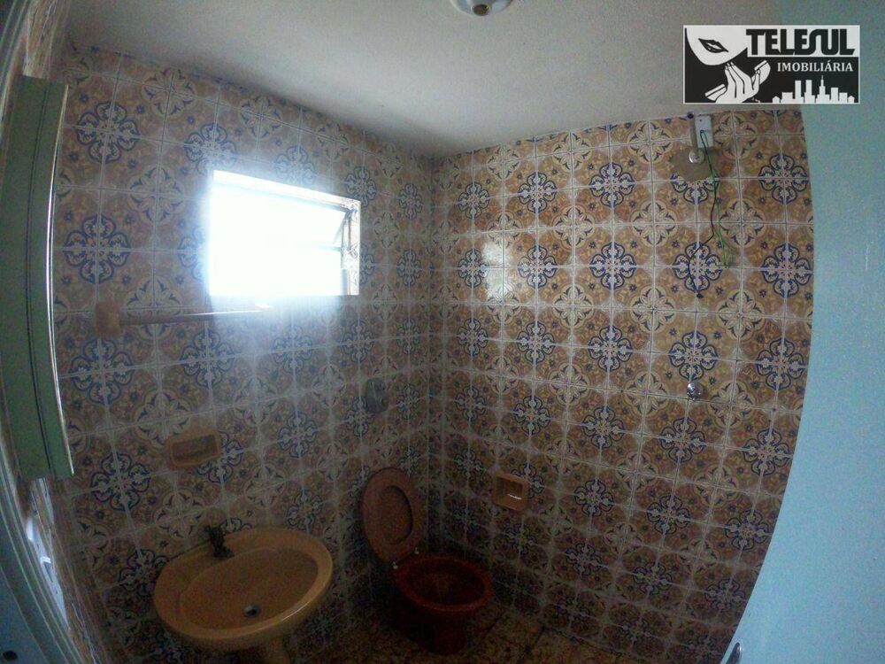 Casa à venda com 3 quartos, 215m² - Foto 7