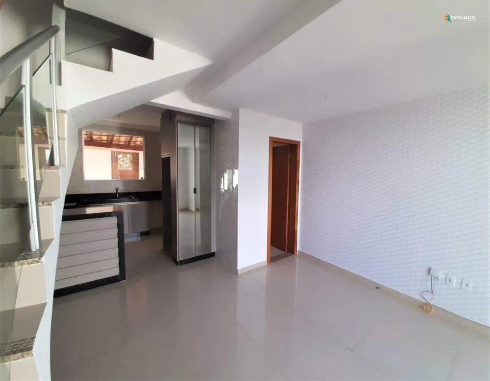 Casa, 2 quartos, 61 m² - Foto 2