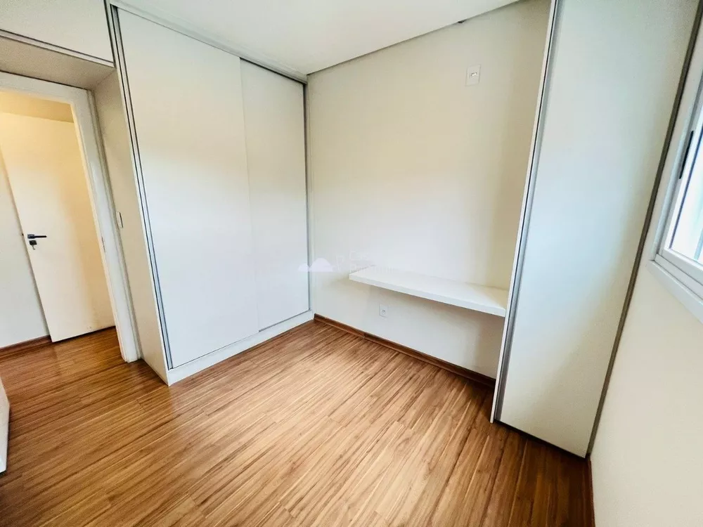 Apartamento à venda com 3 quartos, 165m² - Foto 19