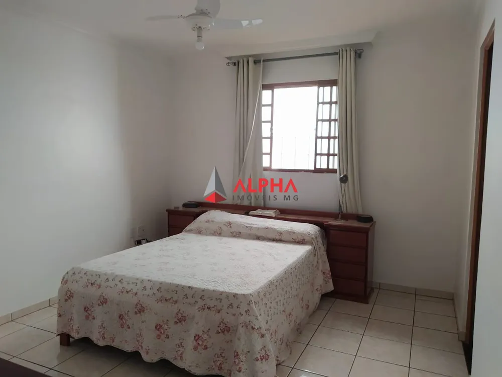 Casa, 3 quartos, 145 m² - Foto 3