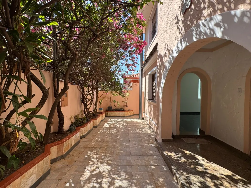 Casa, 4 quartos, 295 m² - Foto 8
