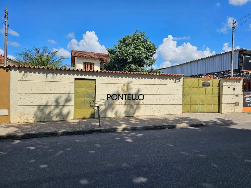 Casa, 3 quartos, 267 m² - Foto 1