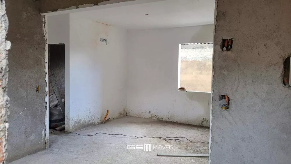 Apartamento à venda com 3 quartos, 70m² - Foto 2