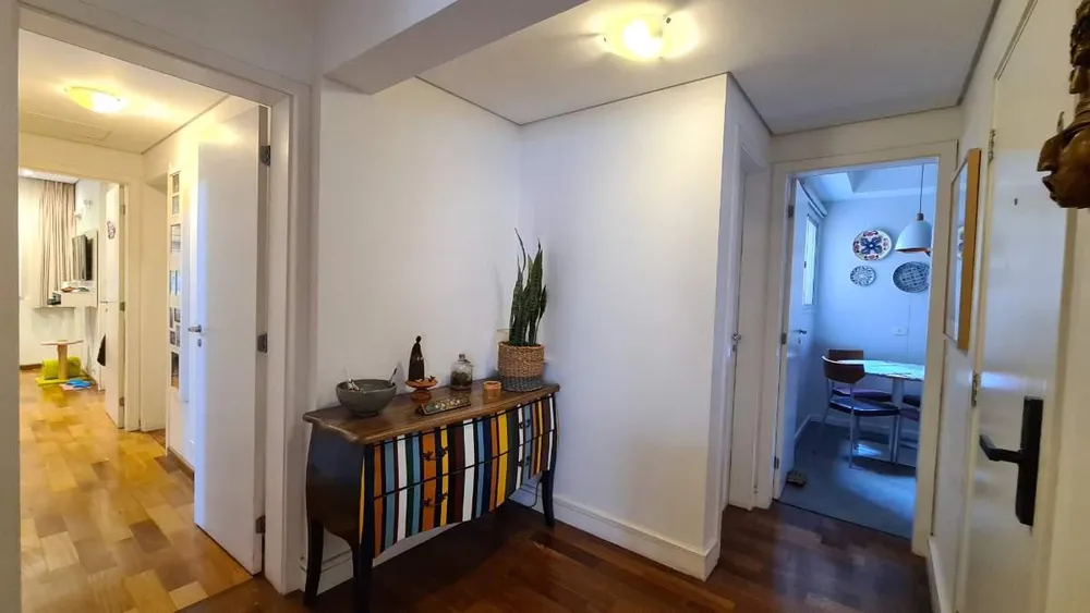 Apartamento, 4 quartos, 18000 m² - Foto 5