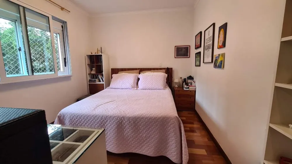 Apartamento, 4 quartos, 18000 m² - Foto 4