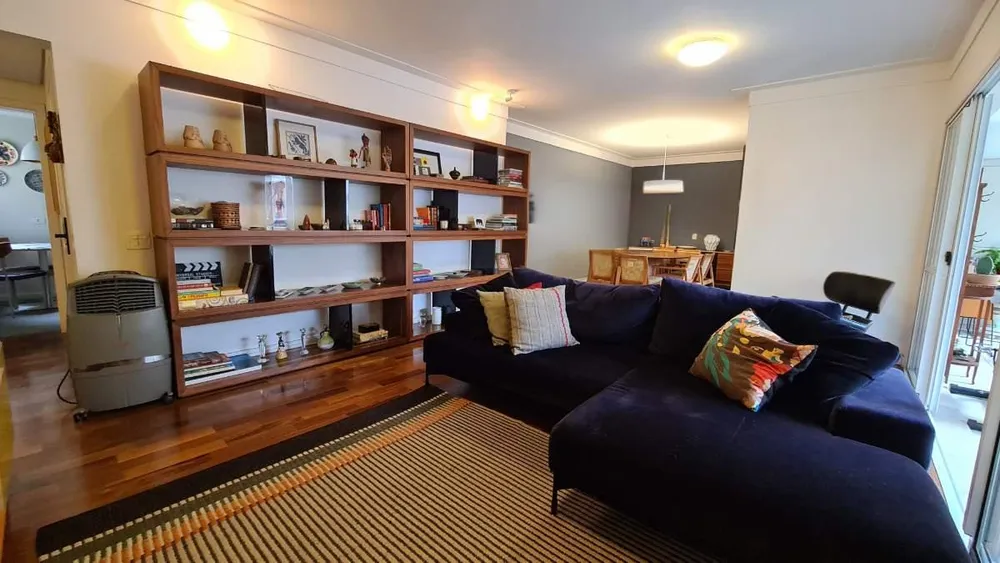 Apartamento, 4 quartos, 18000 m² - Foto 1