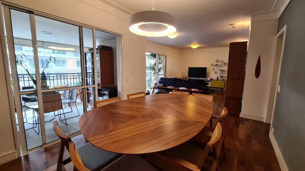 Apartamento, 4 quartos, 18000 m² - Foto 8