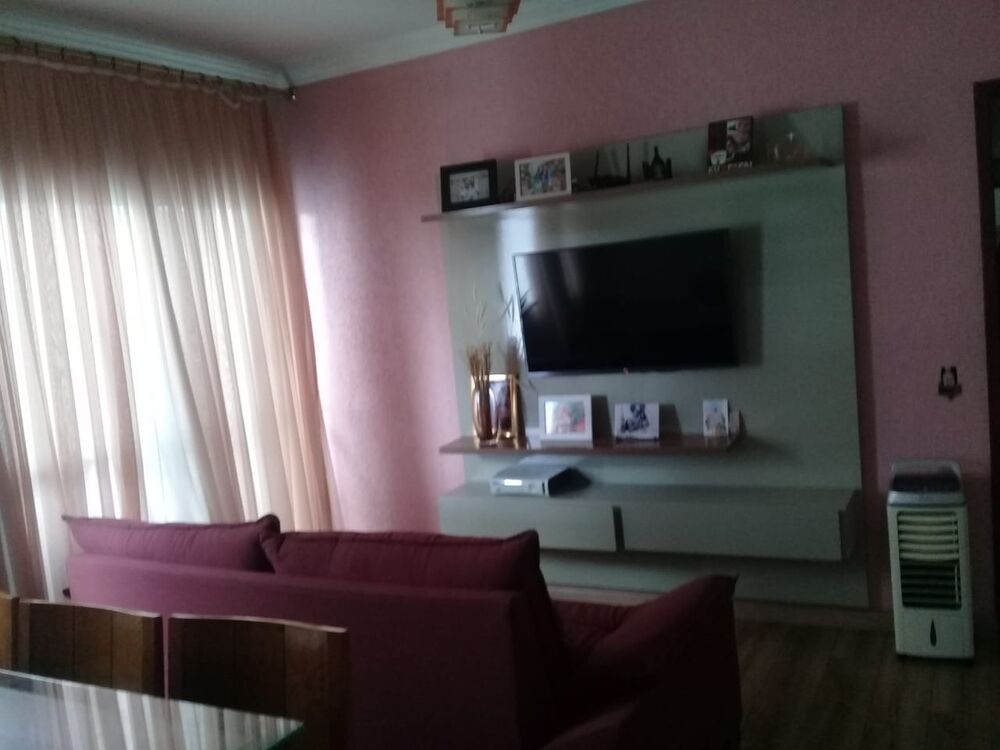 Apartamento à venda com 3 quartos, 95m² - Foto 1