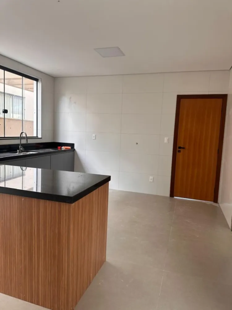Casa, 3 quartos, 210 m² - Foto 15