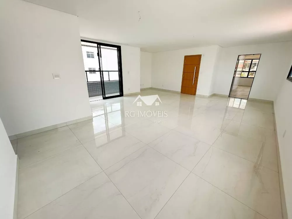 Apartamento à venda com 3 quartos, 158m² - Foto 1