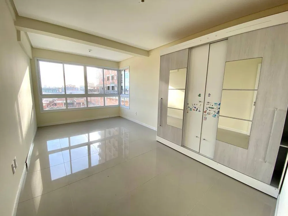 Apartamento, 3 quartos, 195 m² - Foto 4