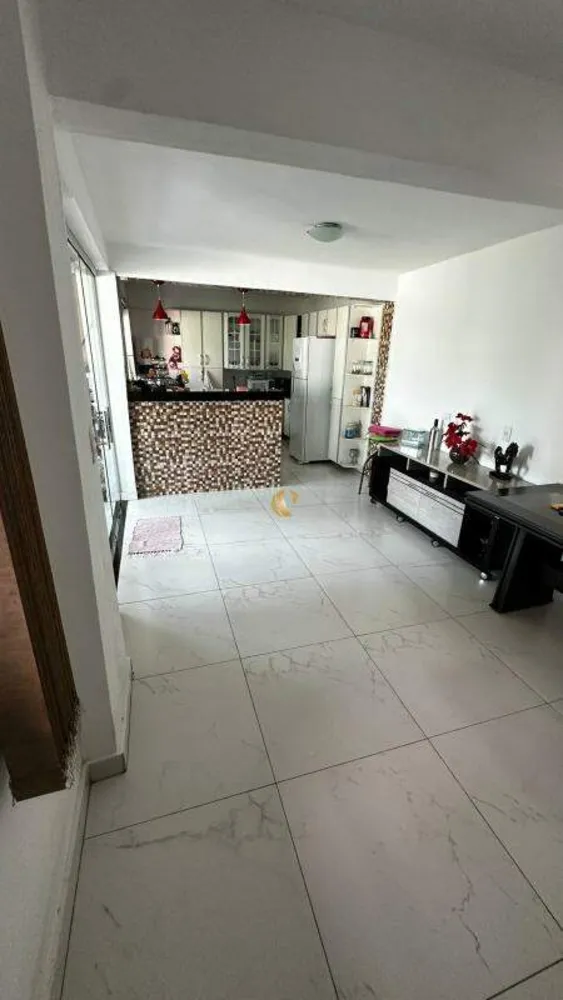 Casa, 3 quartos, 189 m² - Foto 4