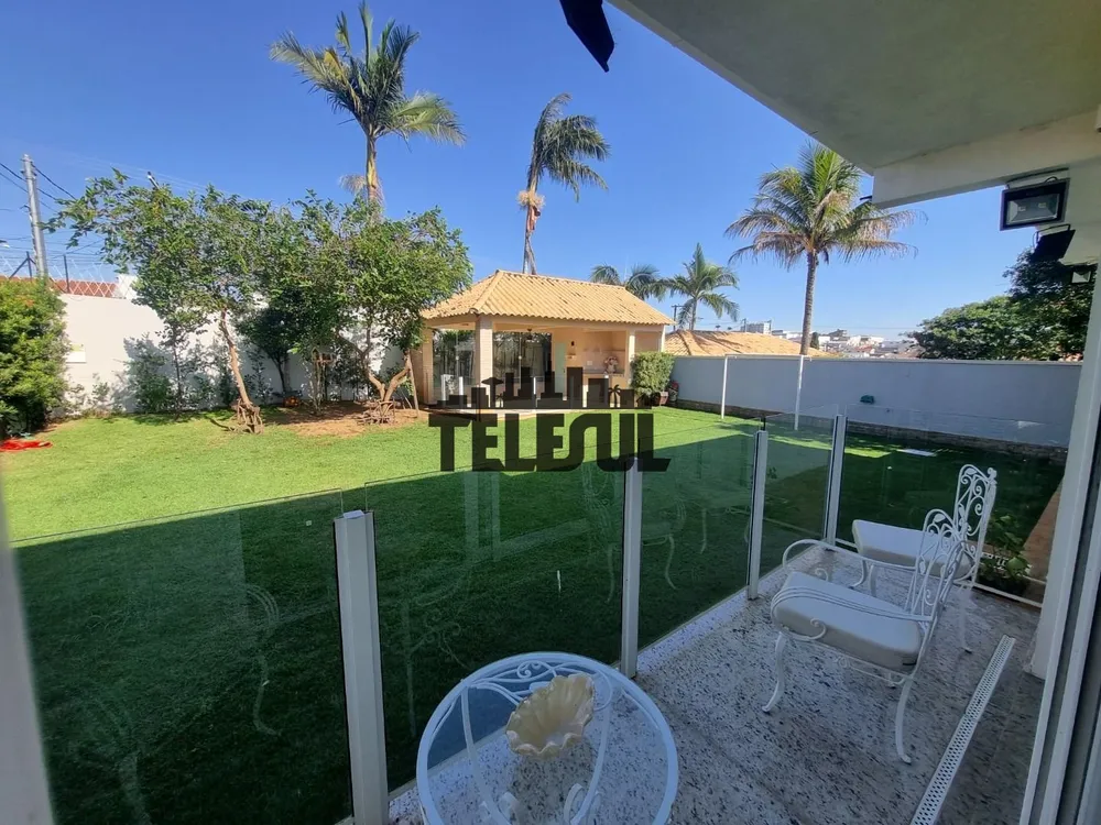 Casa, 4 quartos, 784 m² - Foto 11