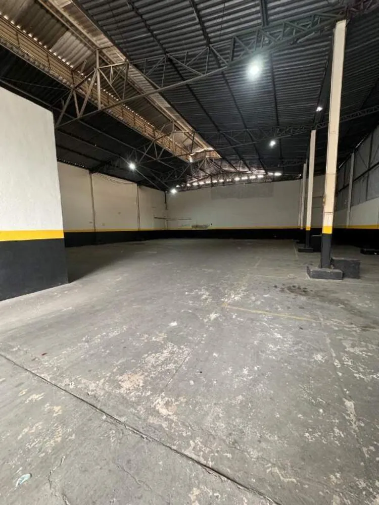 Depósito-Galpão, 689 m² - Foto 2