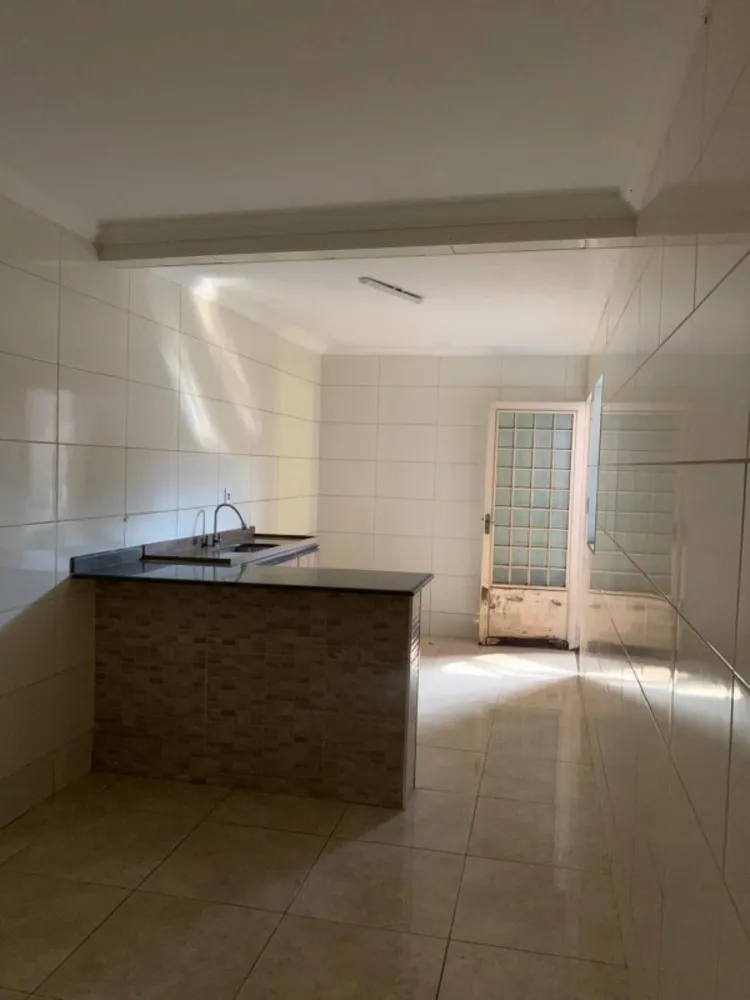 Casa, 4 quartos, 176 m² - Foto 4