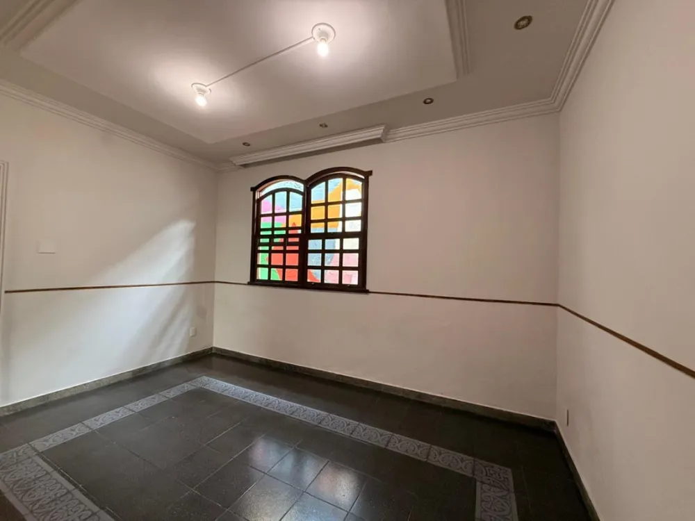 Casa, 3 quartos, 303 m² - Foto 8