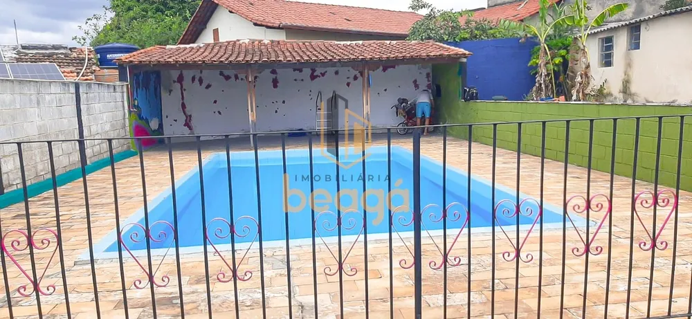 Casa, 3 quartos, 276 m² - Foto 2