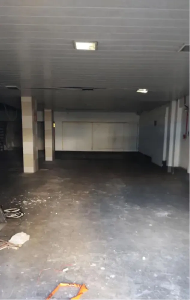 Loja-Salão, 220 m² - Foto 1
