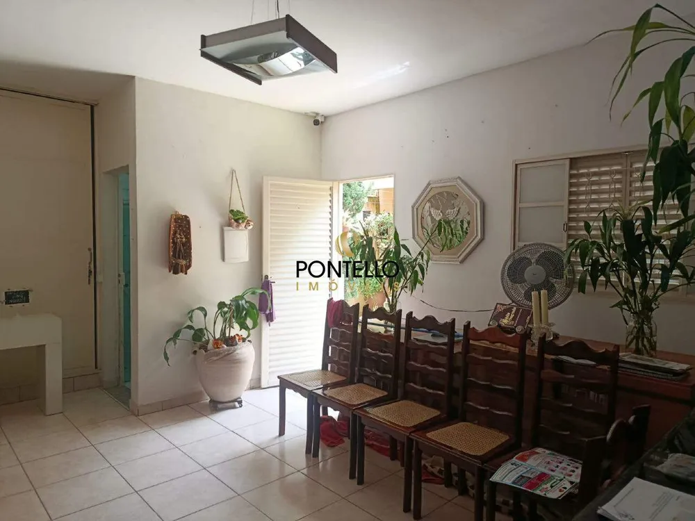 Casa, 5 quartos, 202 m² - Foto 4