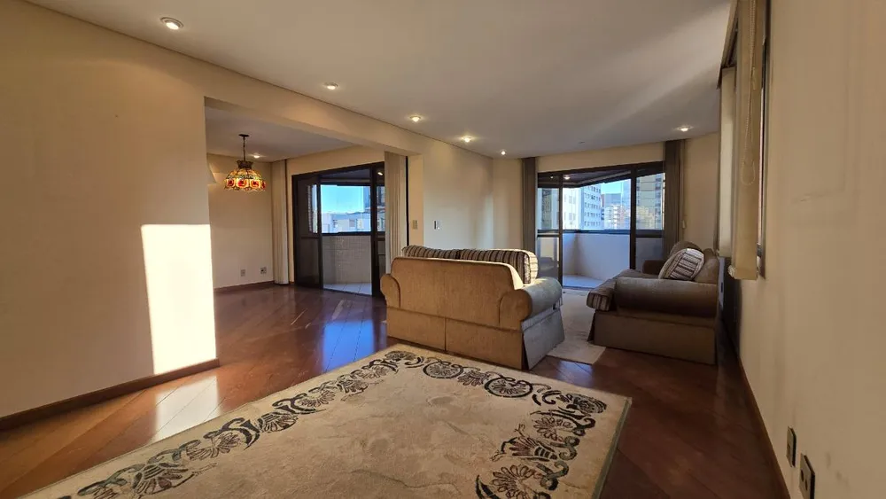 Apartamento, 4 quartos, 190 m² - Foto 1