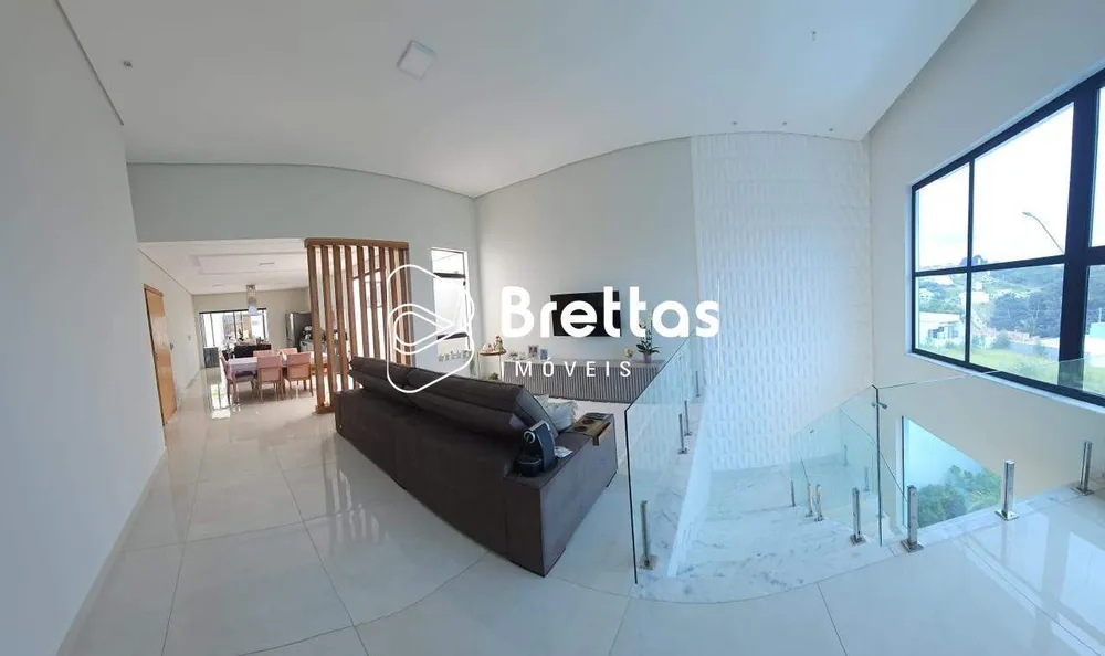 Casa, 1 quarto, 246 m² - Foto 2