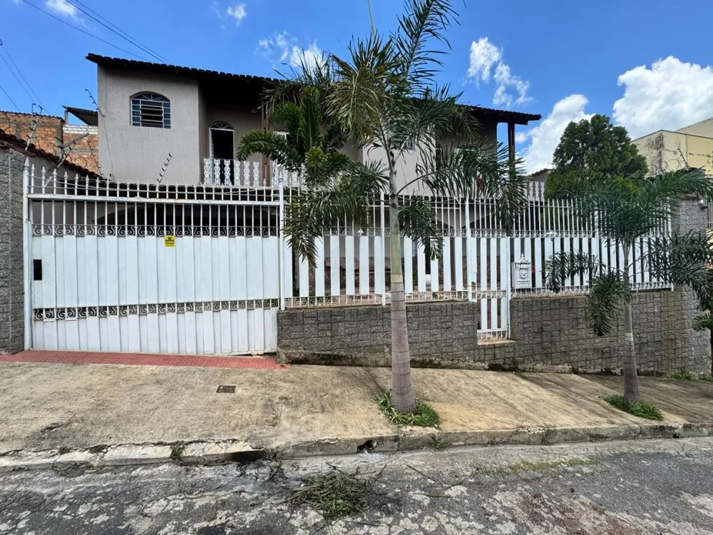 Casa, 3 quartos, 160 m² - Foto 1