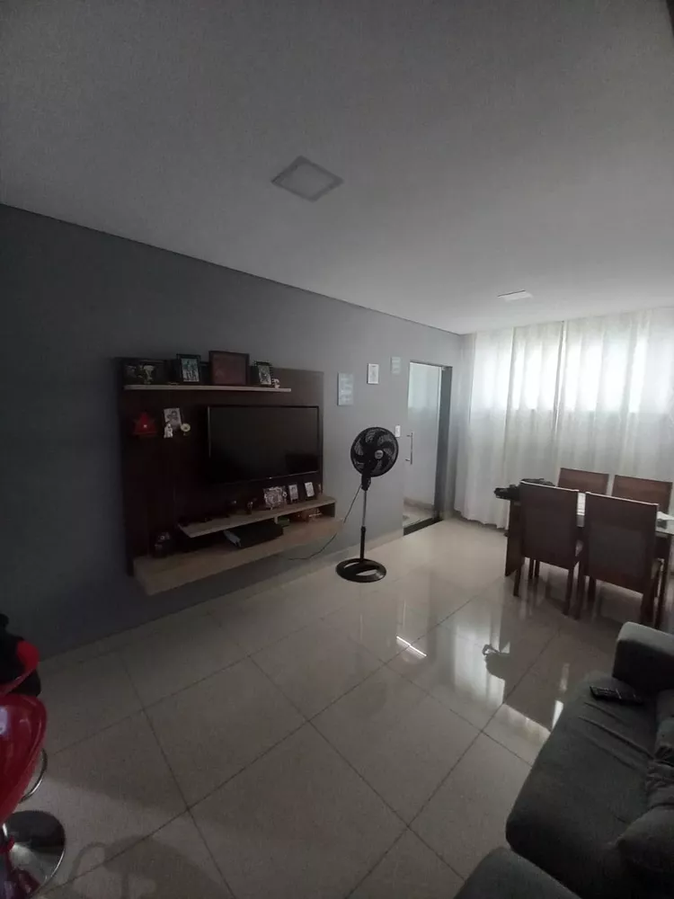 Apartamento à venda com 2 quartos, 48m² - Foto 1